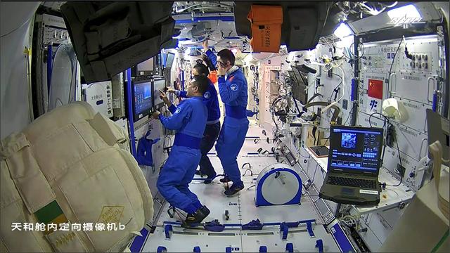 神舟十三返航在即，宇航员在太空飞行6个月，将面临五个健康威胁