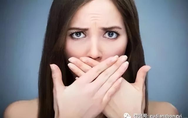 经常感觉嘴里苦？可不止是上火那么简单