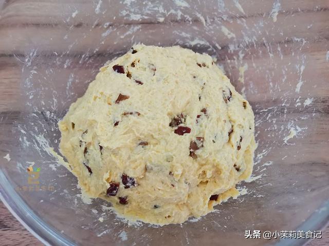 春季湿气重，多吃“3红3白2绿”，少食2样，健脾除“湿”轻松度春