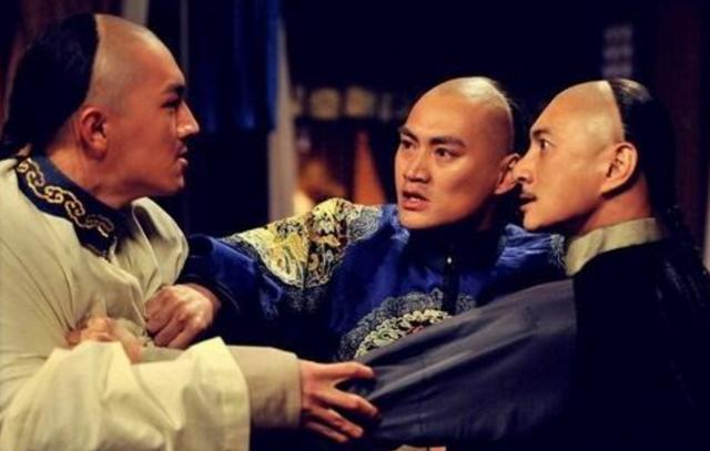 康熙帝为何选择四阿哥为继承人？种种迹象已经表明，皇位非他莫属