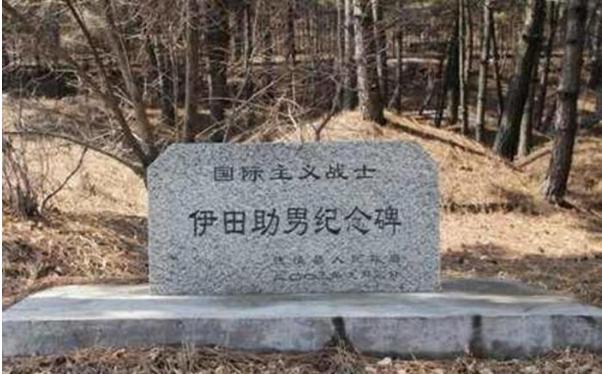 “日军战俘”变抗日英雄，掩护八路军被同胞肢解，生前愿为中国人