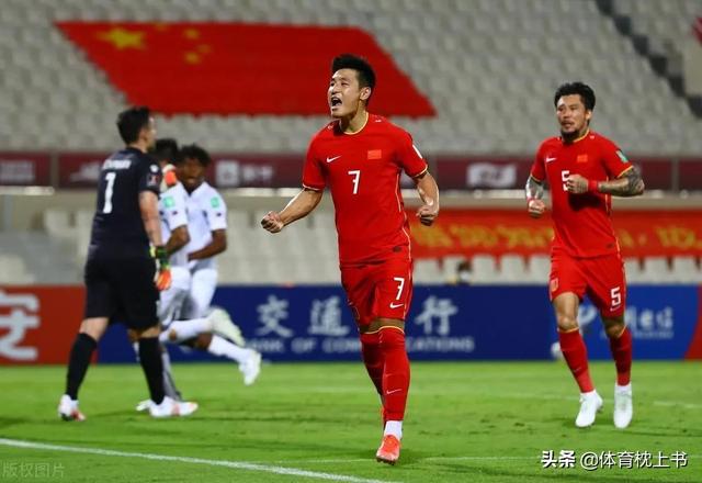 多么讽刺！西媒点评武磊金球奖，在俱乐部无地位却是祖国的偶像