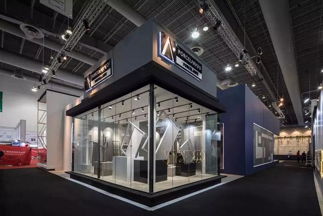 机械展展台制作