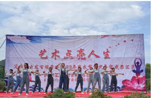简阳教育发布丨校园风采展示 艺术点亮人生