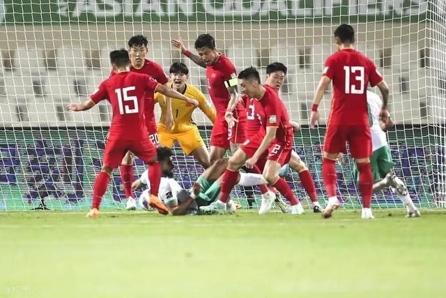 从18-2到1-1，中国足球需要运气！今夜沙特送温暖，中国男足笑纳