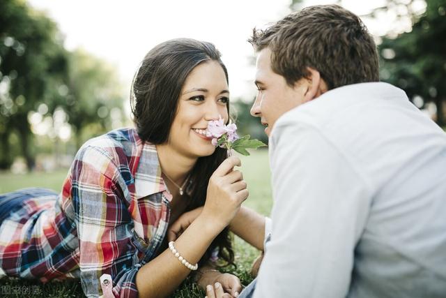 [微信智多星代理]，把喜欢女孩子删除微信怎么挽回