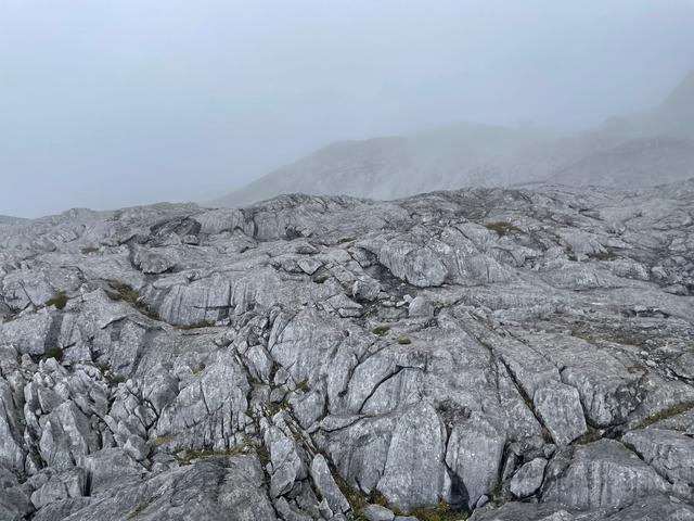 玉龙雪山适合几月份去玩(玉龙雪山旅行最佳时间)