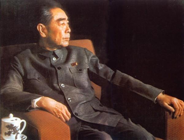 1989年，黄维访问台湾前夕，台湾方面劝他留在台湾，他果断拒绝