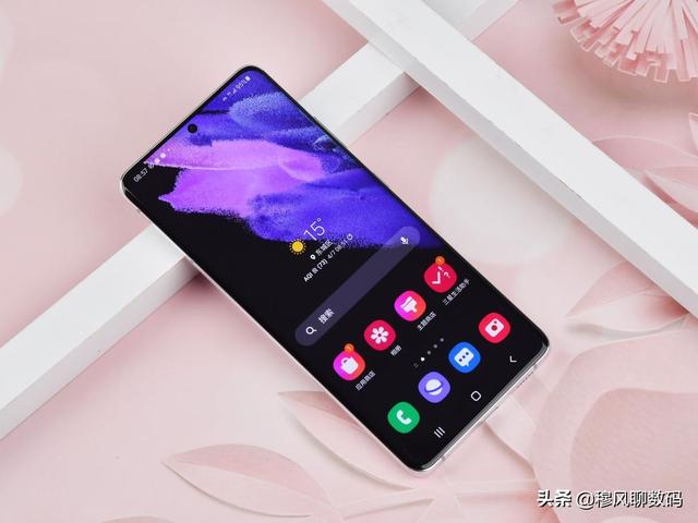 三星很大方，8+256G官方降1400，已成国产“大天敌”
