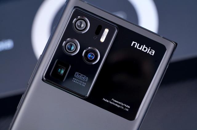 发布不到一年下跌1900元，12GB+256GB，120W闪充旗舰售价大跳水