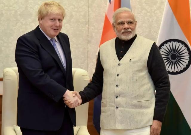 英议会通过决议，约翰逊将被调查，英政要也呼吁为了和平解散北约