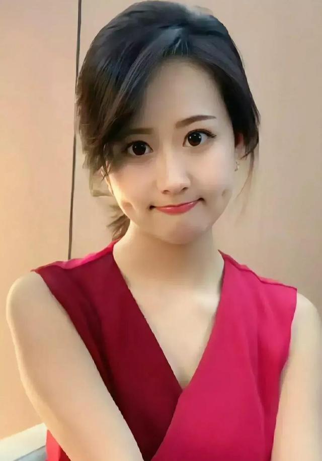 原创藏头诗：相爱何必曾相识