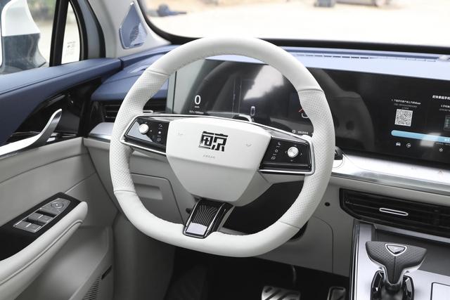 荣威全新SUV 2.0T+8AT，5月20日上市