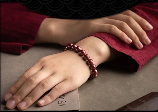 女人佩戴朱砂有什么好处?佩戴的禁忌有什么?