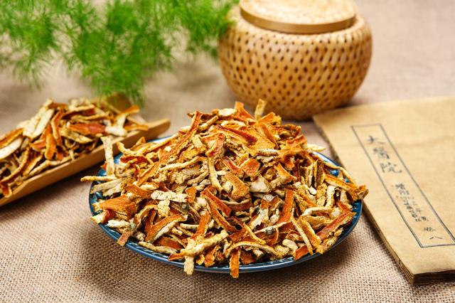 脾虚用归脾丸、参苓白术上火？医生告诉你脾虚如何正确参考中成药
