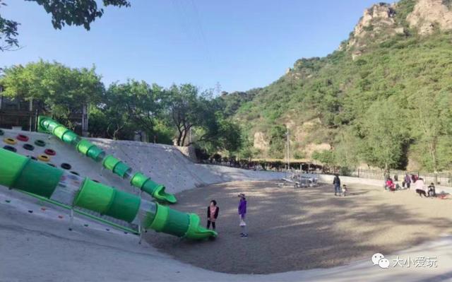 儿童户外训练器材