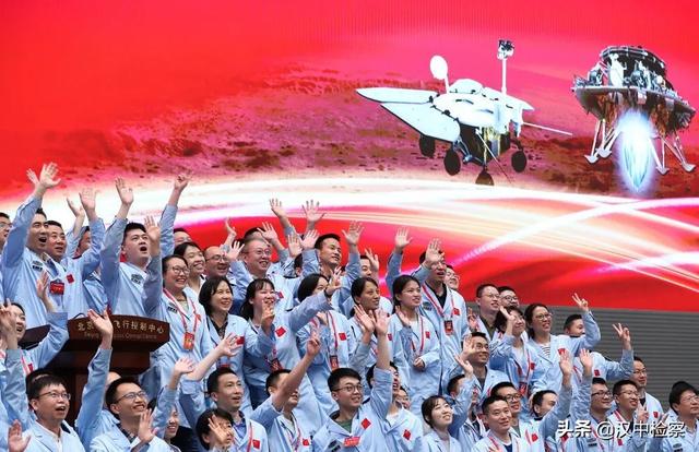 这是宇宙级别的中国式浪漫