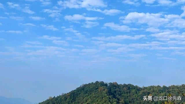 它與蘇仙嶺齊名，也位于湖南郴州，是個山清水秀，環境清幽的寶地