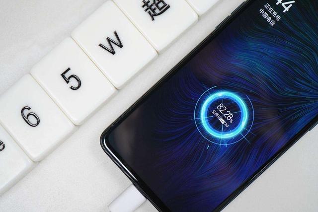 OPPO全新闪充大招又来了！长寿版150W超级闪充不止是快，还更安全