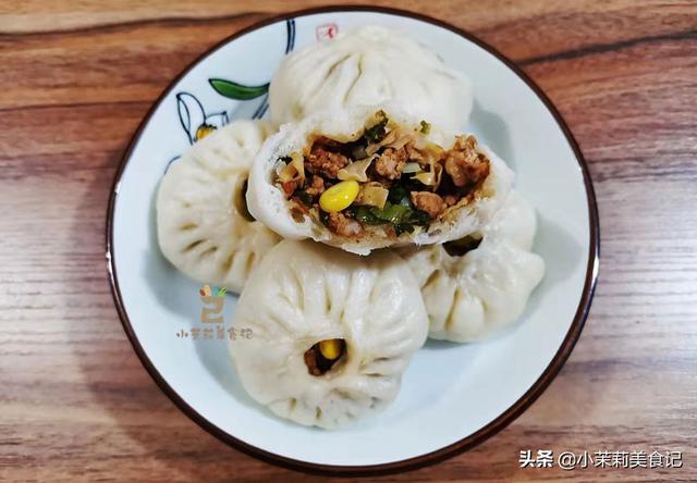 春天小葱是个宝，维C是苹果3倍，趁应季多吃几次，好处很多人不懂