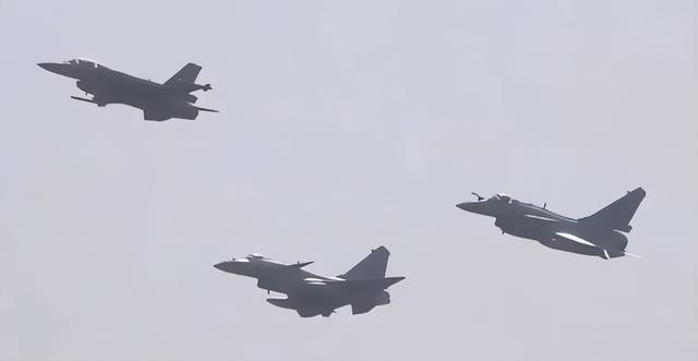 24岁“生日”当天，它亮相巴基斯坦阅兵式