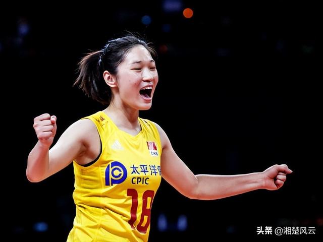 她曾是中国女排主力，甜美小可爱，表现不佳遭网暴，恐难回国家队
