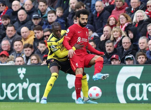 英超：利物浦2-0沃特福德暂登顶