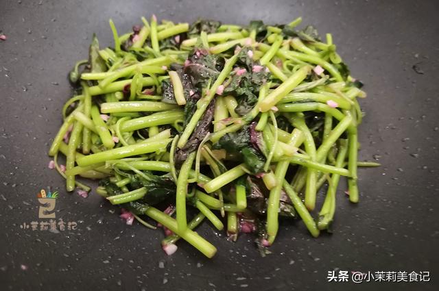 立夏后，阳气易损耗，建议多吃“3红3白1黑”，升阳驱寒轻松度夏