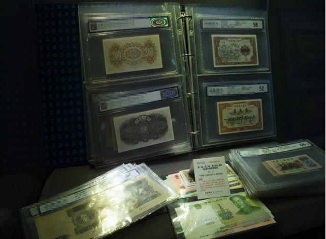 美国钱叫美元，日本钱叫日元，那人民币在国外叫啥，不是RMB