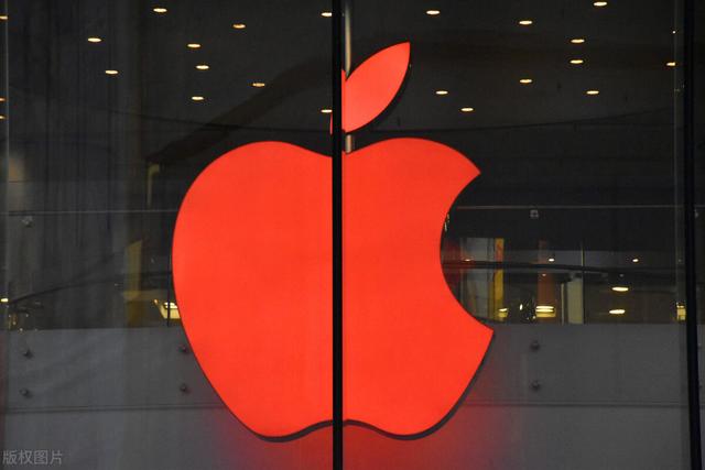 没充电器iPhone 买家获赔7000元！这个地方买苹果手机的赚大发了