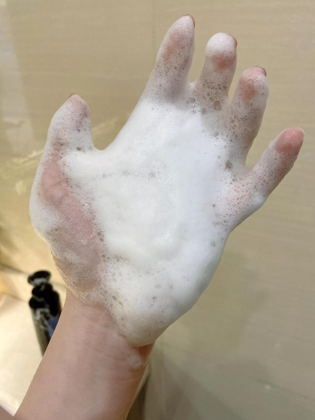 去除鸡皮肤腿部