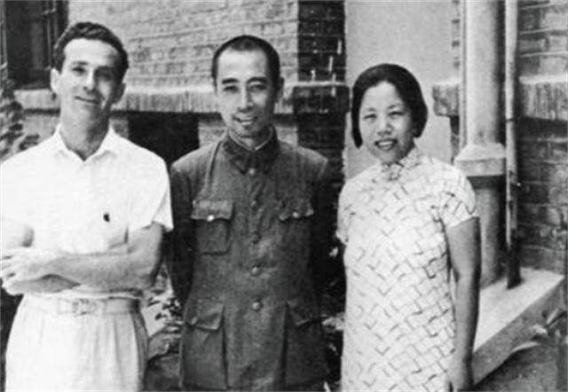 1951年，周恩来接到一封信，看完后批示：登报声明与表妹脱离关系
