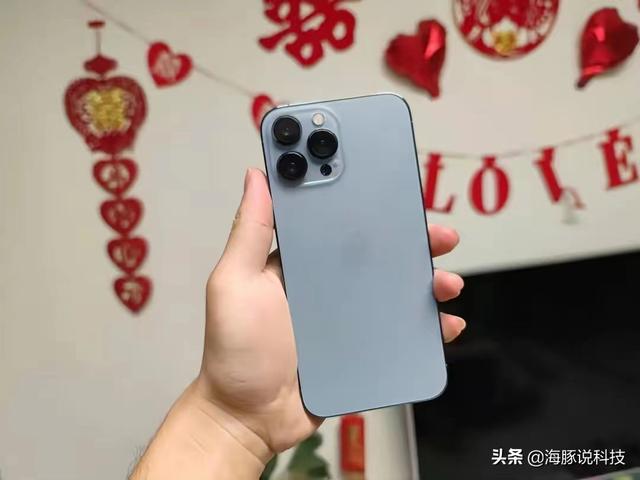512GB超大存储+12800mAh大电量+2K全面屏，12G大运存，售价更亲民