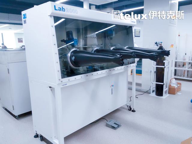 防腐材料，太阳能薄膜，芯片：石墨烯，还有什么你不能做的？