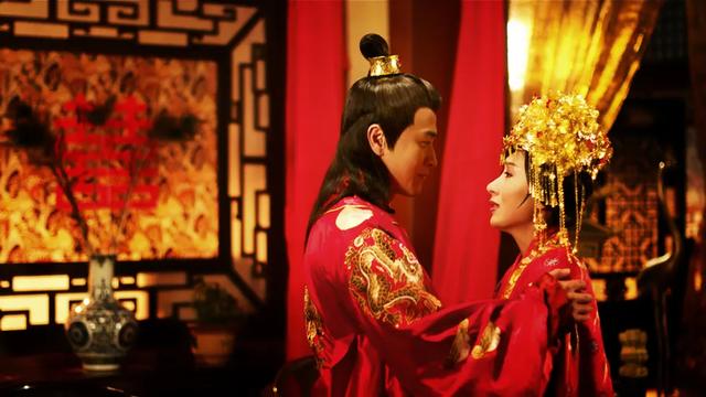 明宪宗为何依赖万氏？纵容妃子险些断绝子嗣，后宫如同上演甄嬛传