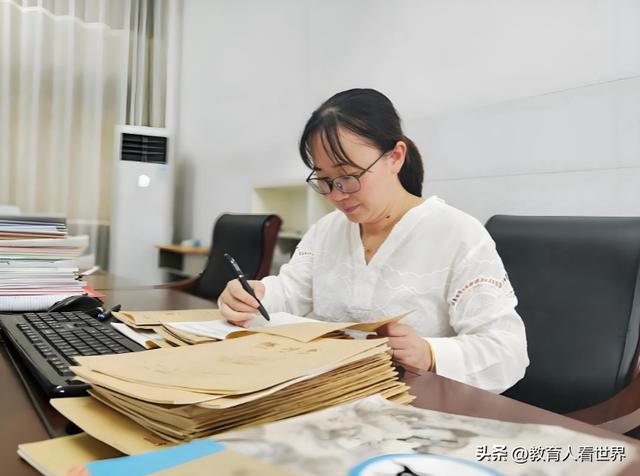 211畢業3年，鄉鎮女教師深夜痛哭：除了考公考研，我還能逃去哪？ - 