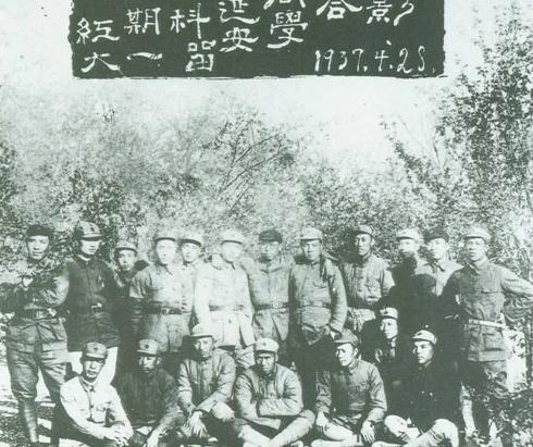 49年毛主席在北京，因何事对罗瑞卿说：你这个公安部长当得不称职
