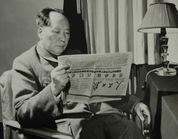 1976年，孔继宁14岁外公毛主席去世，孔继宁：妈妈一直想念外公