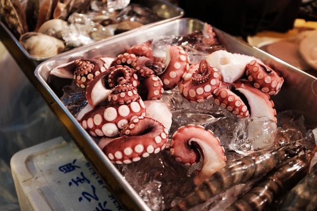 肿瘤患者过年应该怎么吃？提醒一句：3种食物，最好撤下餐桌