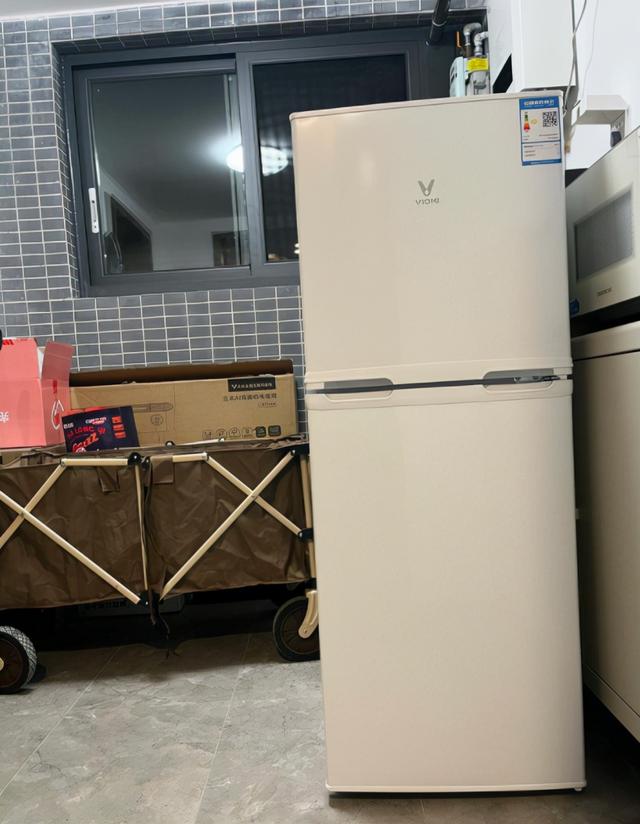 选购冰箱，我买10000的，你买3000的，别以为你占便宜了