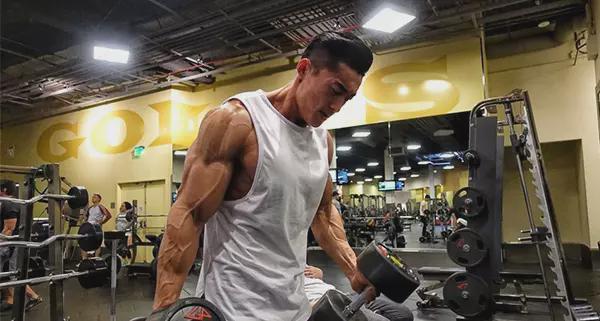 (体校男生)看完这5个肌肉男孩,我的三观被刷新了 - 北京号-专业信息