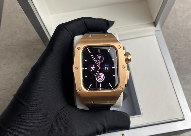 定制款Apple Watch对比华为WATCH GT3 Pro，谁才是智能手表的王者？