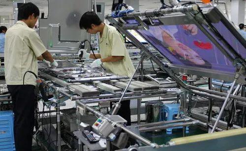 iPhone 将成为全球销量第一智能手机丨iOS15.1 系统停止验证