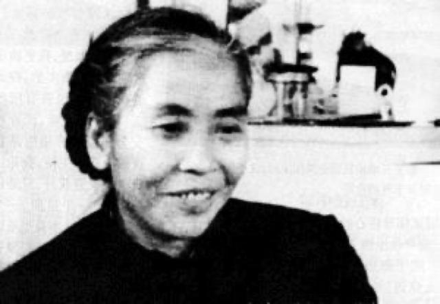 贺子珍从苏联回来，妹妹贺怡向伟人提了个要求，伟人断然拒绝