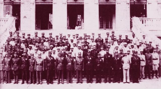 1946年，蒋介石紧急召见前侍从副官：陈毅是你弟弟？