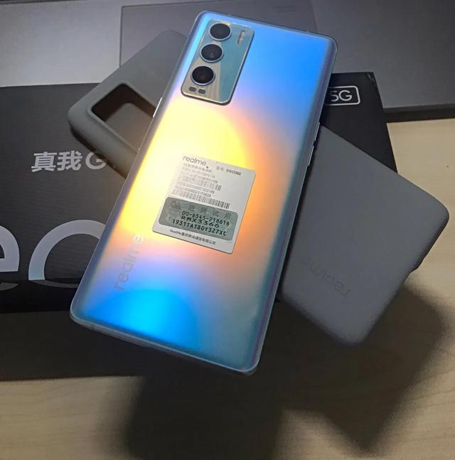 推荐几款骁龙870的手机，手感好、颜值高