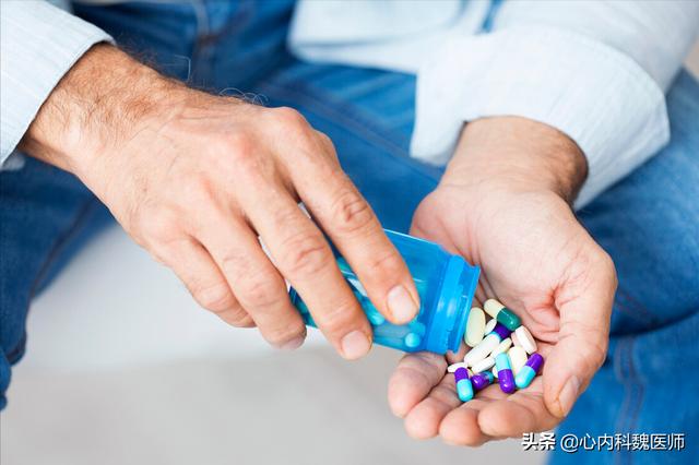 男子吃降压药10年，发生肾衰竭！医生：他犯了3个错误，值得反思