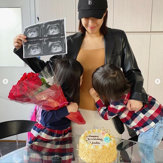 38岁钟嘉欣生日官宣三胎！带一双儿女晒B超照，大13岁老公未露面