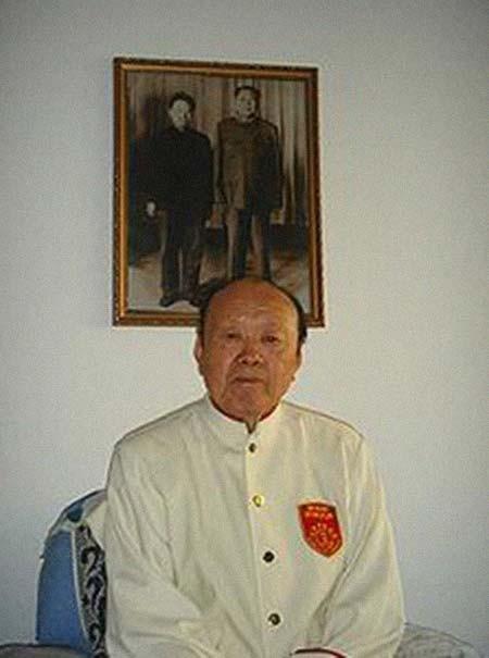 他为毛主席做了22年的饭，从不放一滴酱油，饭后必须亲自销毁菜单