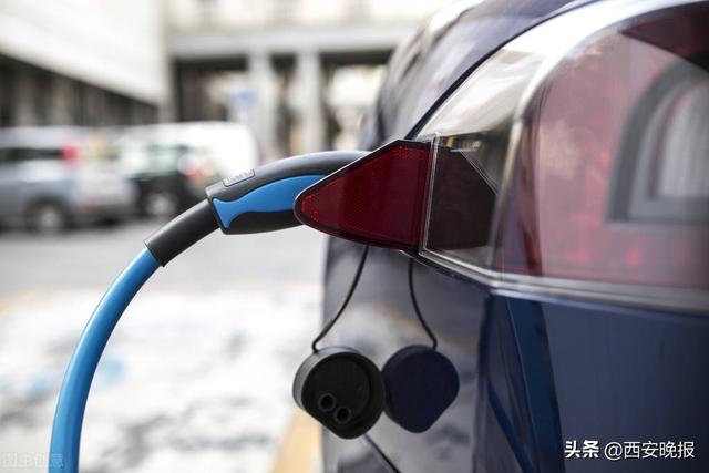 我国已有超3000个高速公路服务区建充换电基础设施